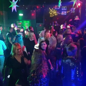 2025 12 06 Down Piano Bar dance 36